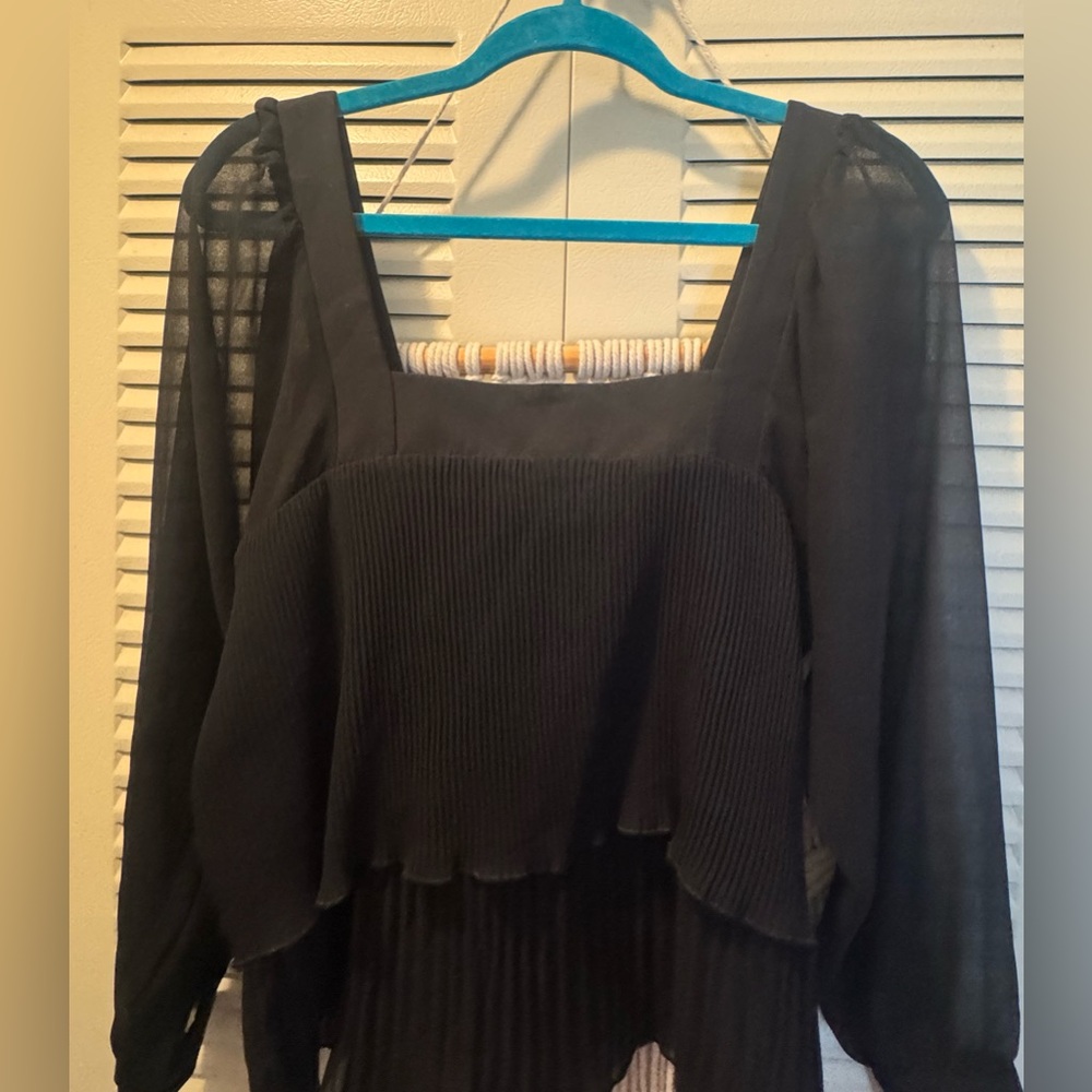 ZARA Pleated Top with Bow Sz Small - Picture 10 of 11